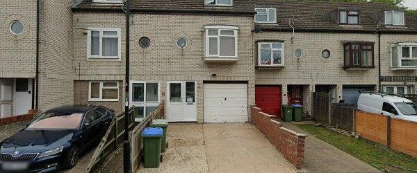 Room in a Shared House, Hazel Road, SO19 - Photo 1