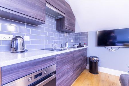 Studio to rent - Photo 5
