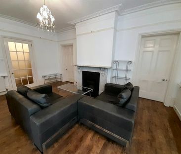 VENNS LANE - Photo 2