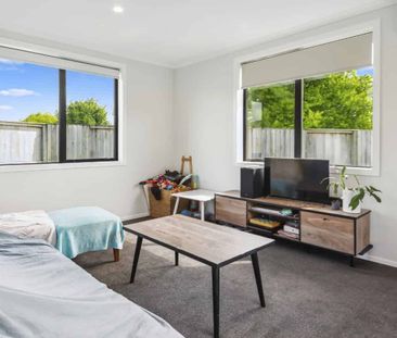 Be in for Christmas - Easy living and modern - Photo 1