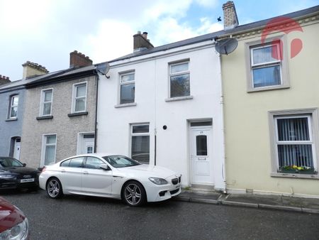 27 Benvarden Avenue, Derry - Photo 2