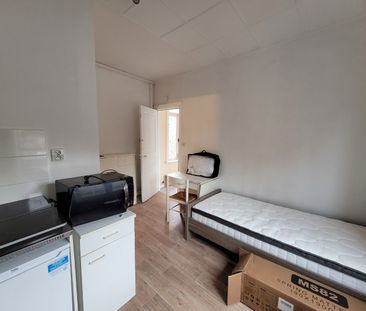 Location Appartement 1 pièce 15m² LENS 62300 - Photo 1