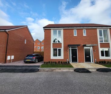 3 bedroom semi-detached house to rent - Photo 2