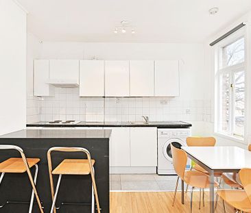3 bedroom apartment to rent - Photo 4
