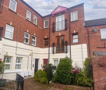 25 Ferndale Court, Lisburn Road, Belfast, BT9 7EE - Photo 4