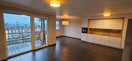 Appartement te huur - Foto 2