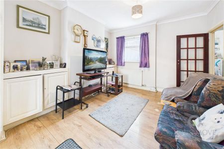 3 bedroom house to rent - Photo 3