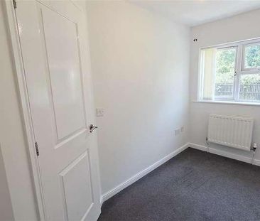 Lime Tree Close, Winsford, CW7 - Photo 2