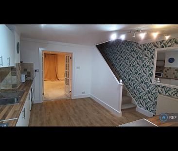 2 bedroom terraced house to rent - Photo 6