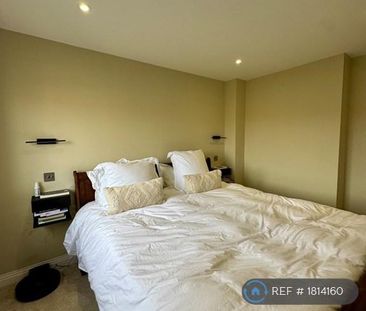 3 bedroom end of terrace house to rent - Photo 6