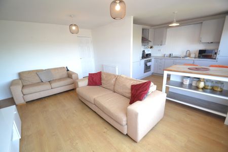 2 bed flat to rent in Hillington Road South, Glasgow, G52 - Photo 3