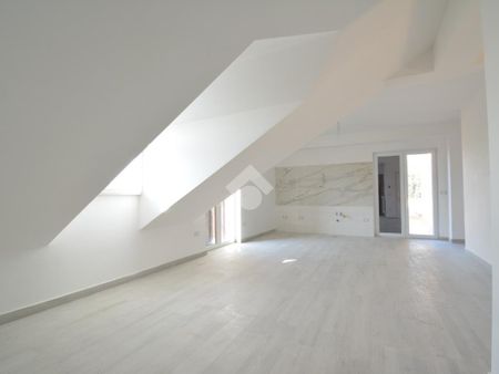 Attico in affitto - Photo 4