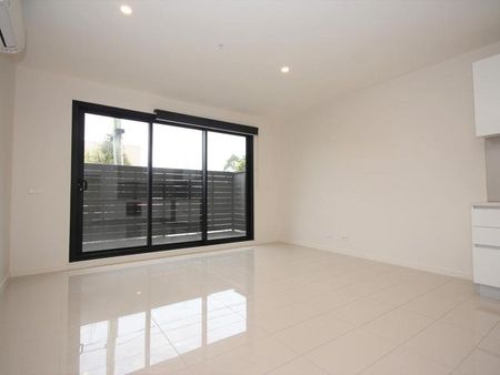G11/11-13 Bourke Street, Ringwood - Photo 2