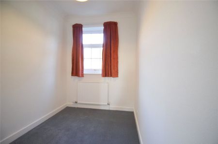 Boddens Hill Road, Heaton Mersey, Stockport, SK4 2DG - Photo 5