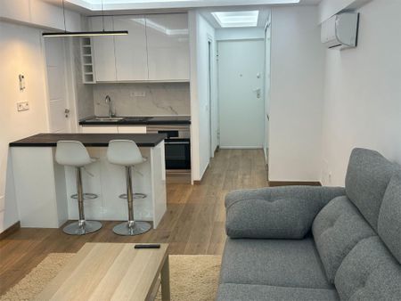 Piso de alquiler en Carrer de Saridakis, 24, Cala Major - Photo 2