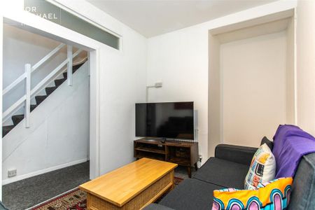 4 bedroom terraced house to rent - Photo 4