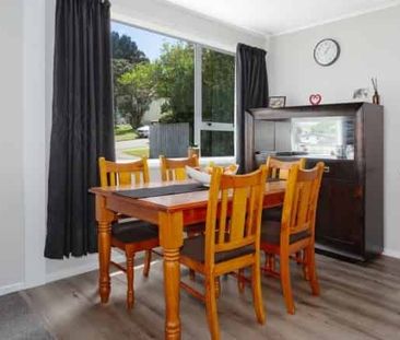 Modern and sunny stand alone house - perfect for a family: - Photo 3