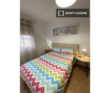 3 room luxury Apartment for rent in Candelaria, Canary Islands - Photo 3