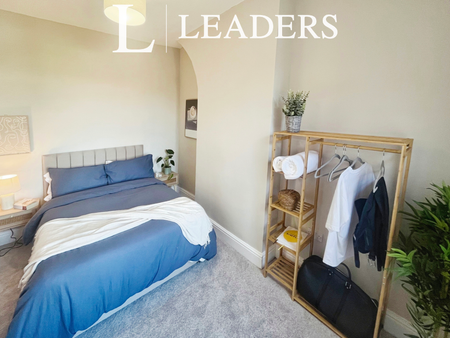 1 bedroom room to rent Room 3 Ford Lane - Photo 3