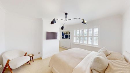 4 bedroom detached house to rent - Photo 4