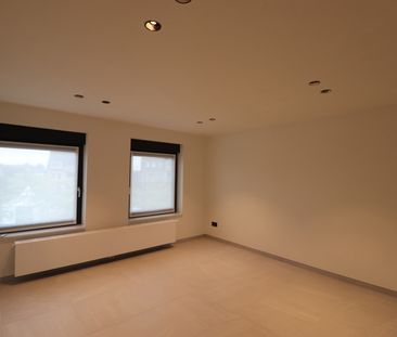 Gerenoveerde loft (2de en 3de verdieping) met terras (ca 28 m²), ga... - Photo 1