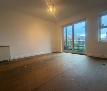 Waterfront, Merchants Quay, Blackburn. Lancs. BB1 1EE - Photo 2