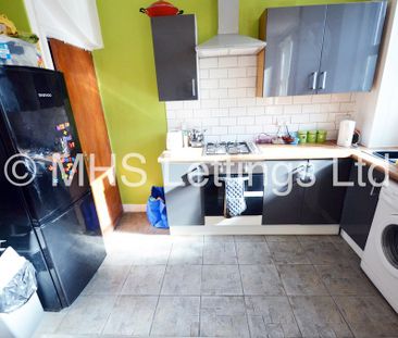 3 Bedroom End Terraced House for rent in Royal Park View - Photo 6