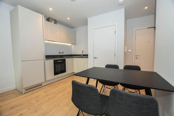 1 bedroom flat to rent - Photo 1