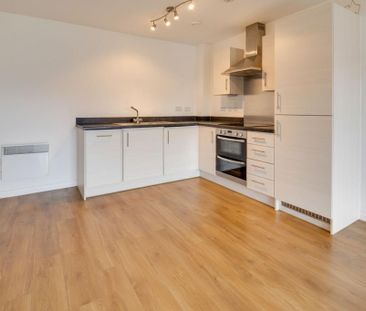 2 bedroom flat to rent - Photo 4