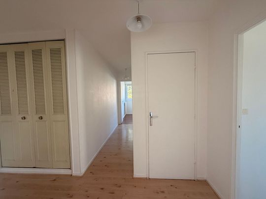 Location Appartement 3 pièces 61m² - Photo 1