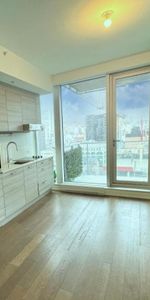 Unité de Coin Lumineuse au Cœur du Centre-Ville de Montréal - Photo 3