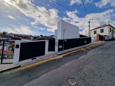 Moradia Isolada T2 - Photo 2