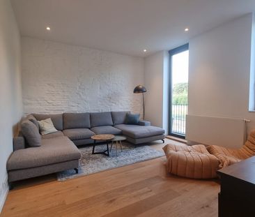 Appartement te huur - foto 2