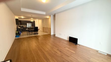 For Lease - 256 Middleton Street, Zorra, Ontario - Photo 3