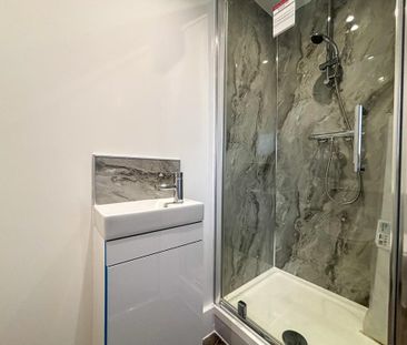 1 bedroom in a house share to rent - Photo 6