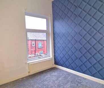 2 bedroom terraced house to rent - Photo 4