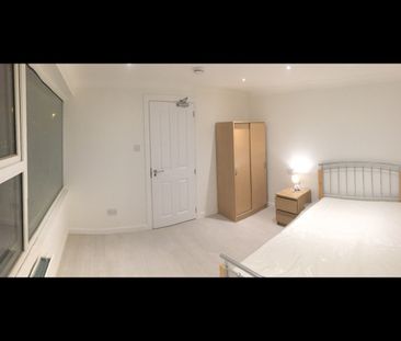 5 Bed Terraced House, Pomfret Avenue, LU2 - Photo 5