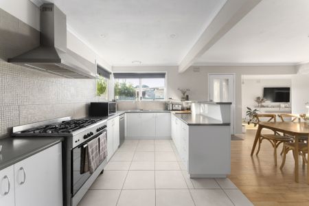 Light-Filled & Spacious – Perfect for Families - Photo 5
