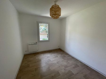 AIX EN PROVENCE - Villa type 5 de 96m² - Photo 5