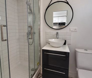 Location Appartement 1 pièce 12m² ROUBAIX 59100 - Photo 2