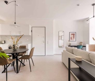 Essence 2BR Living in Marousi - Photo 6