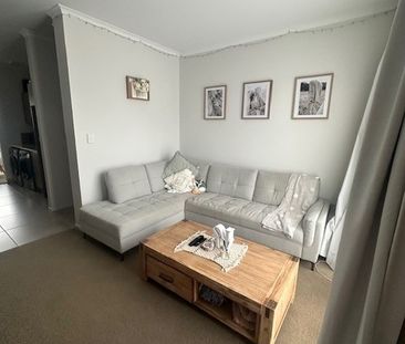 13 Rangihina Road, Hobsonville, Auckland - Photo 5