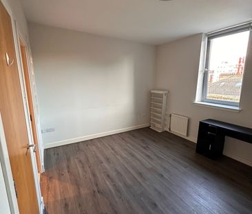 2 Bed Flat, Bath Street, G2 - Photo 6