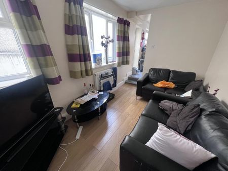 4 bedroom house share to rent - Photo 2