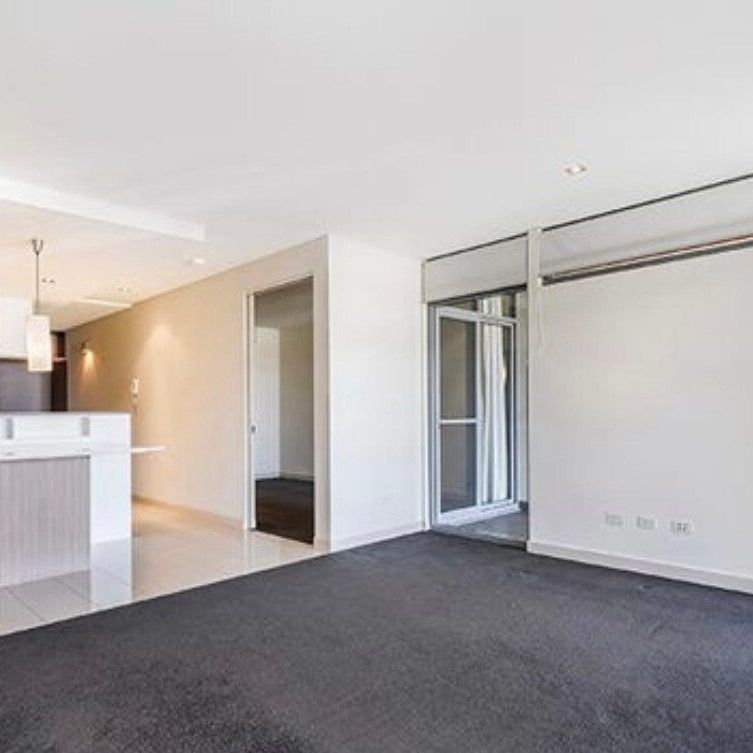 East Perth - Photo 1