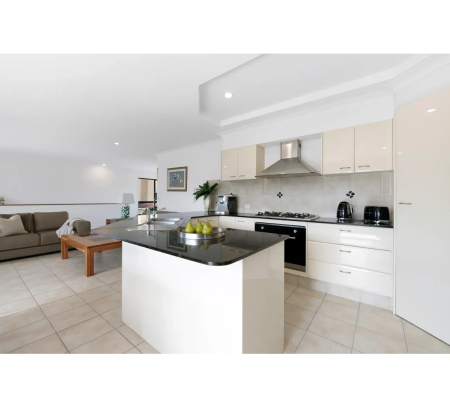 1/4 Parr Street, Biggera Waters, Qld 4216 - Photo 5