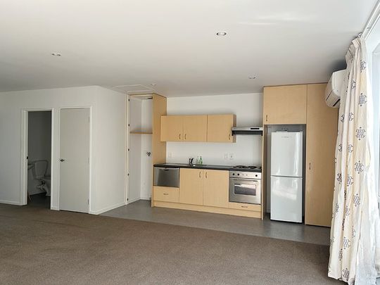 6 Tussock Lane | $495 weekly - Photo 1