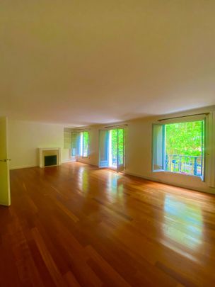 Appartement 4 pièces 834m2 - Photo 1