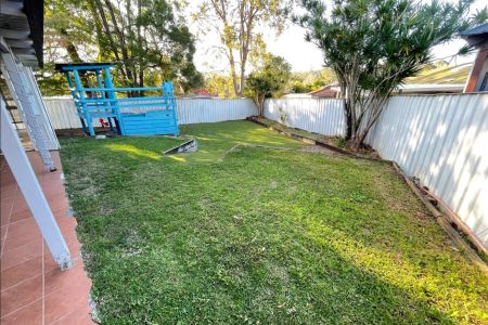 Spacious Family Home in Daisy Hill. - Photo 4