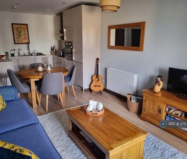 1 bedroom flat to rent - Photo 4